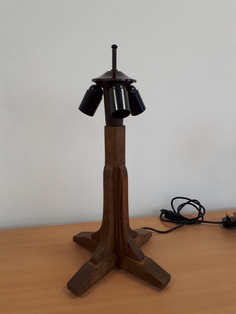 [10009] Wooden 3 Light Oak Table Lamp