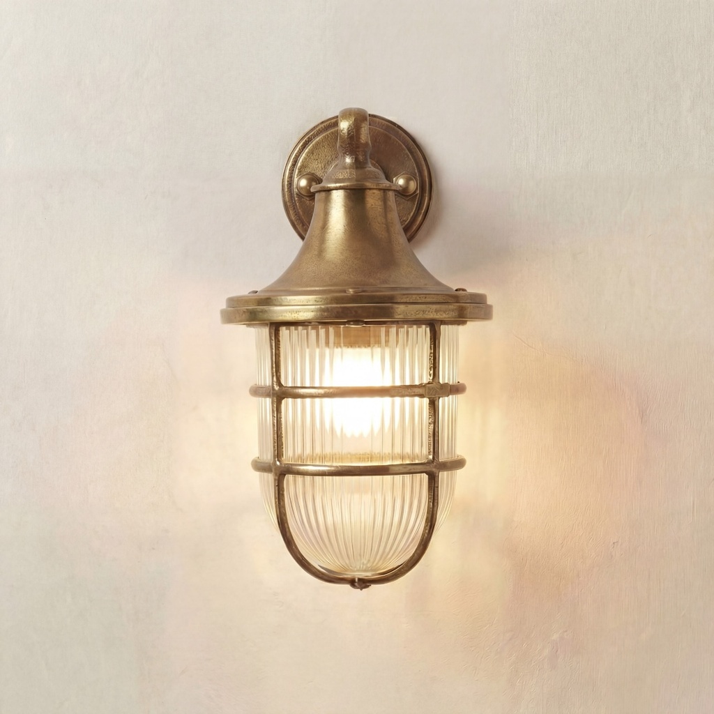[09129] Grand Tiller Wall Lantern (Raw Brass)