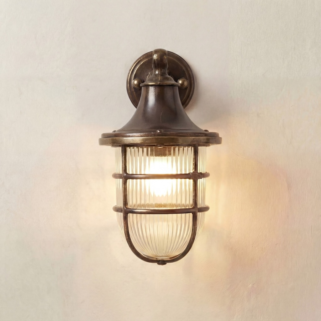 Grand Tiller Wall Lantern