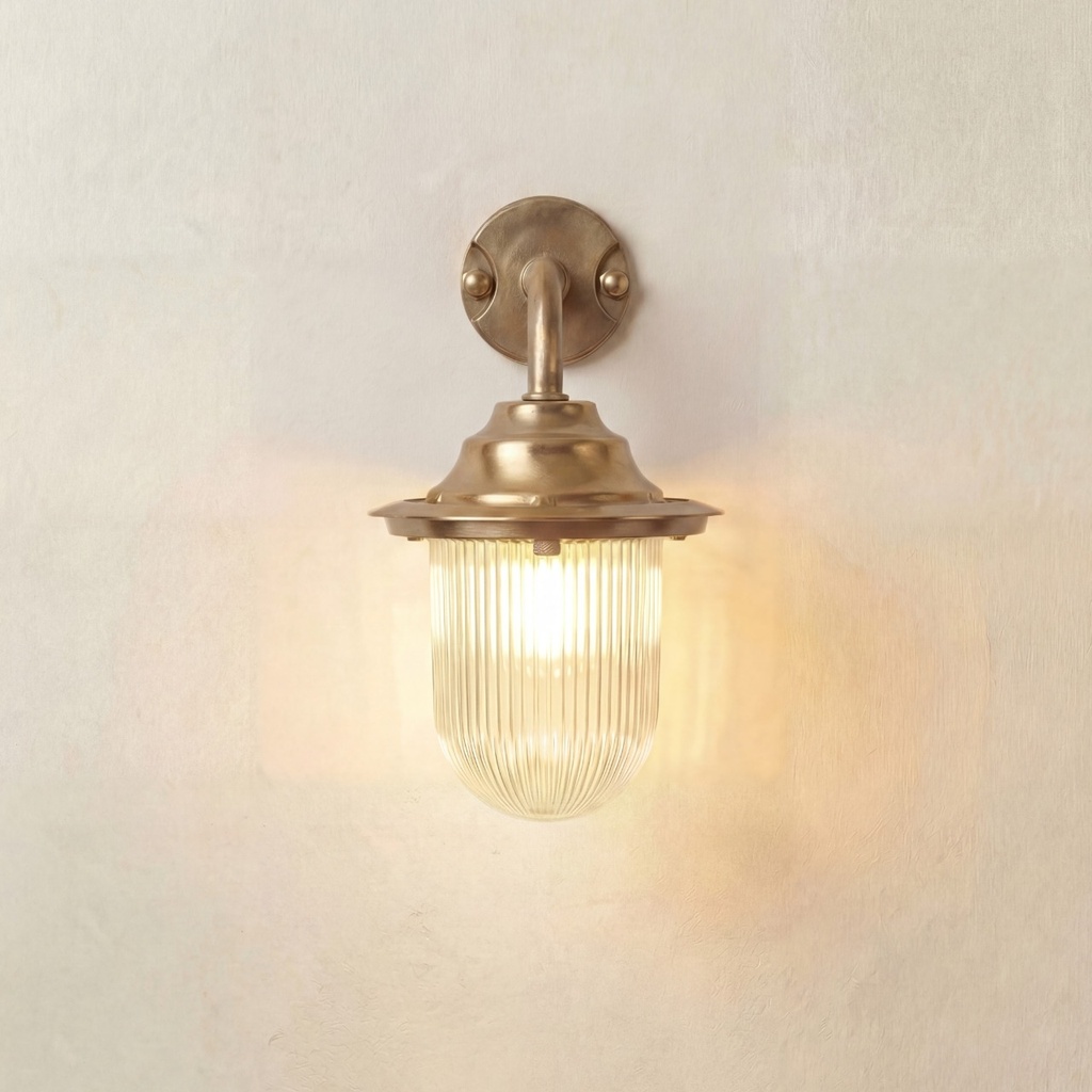 [09125] Quinn Wall Lantern (Raw Brass)