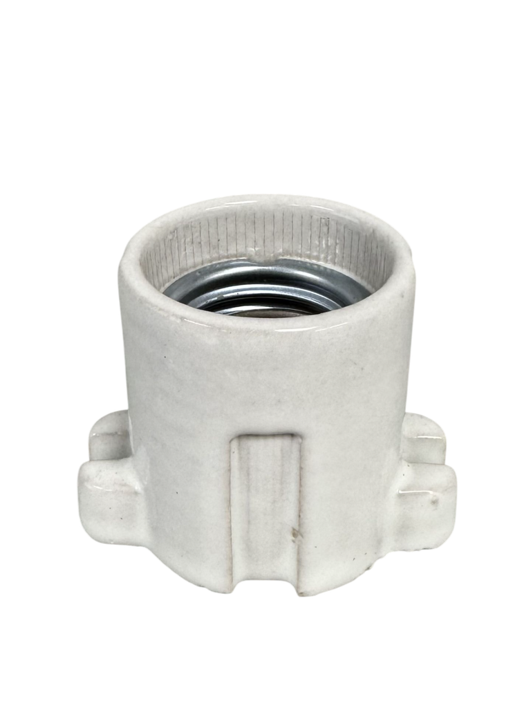 [05754] Porcelain ES Batten Lampholder