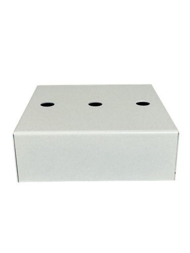 [01101] White Metal Ceiling Rose with 3 outlets - 100mm x 100mm x 35mm